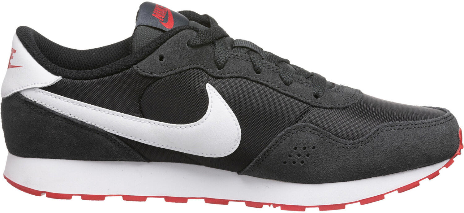 Nike MD Valiant Youth (CN8558) black/white/dk smoke grey/university red