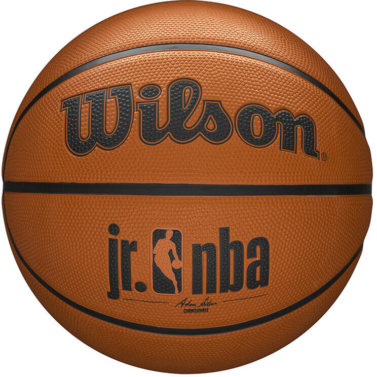 Wilson Jr. NBA DRV Pro