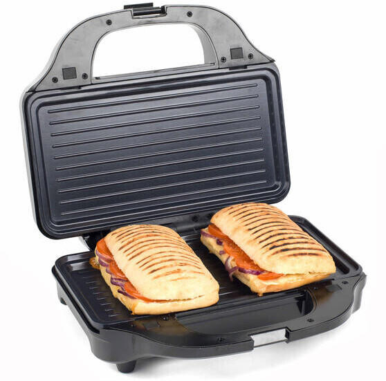 Salter XL 4-in-1 Snack Maker with Waffle, Panini, Toastie And Omelette Plates