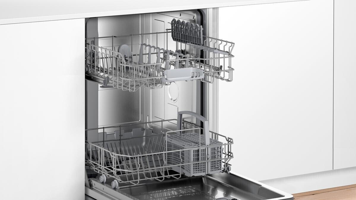 Bosch Fully Integrated Dishwasher SMV2ITX18G