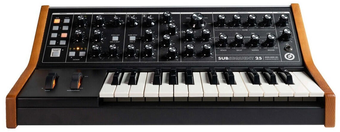 Moog Subsequent 25