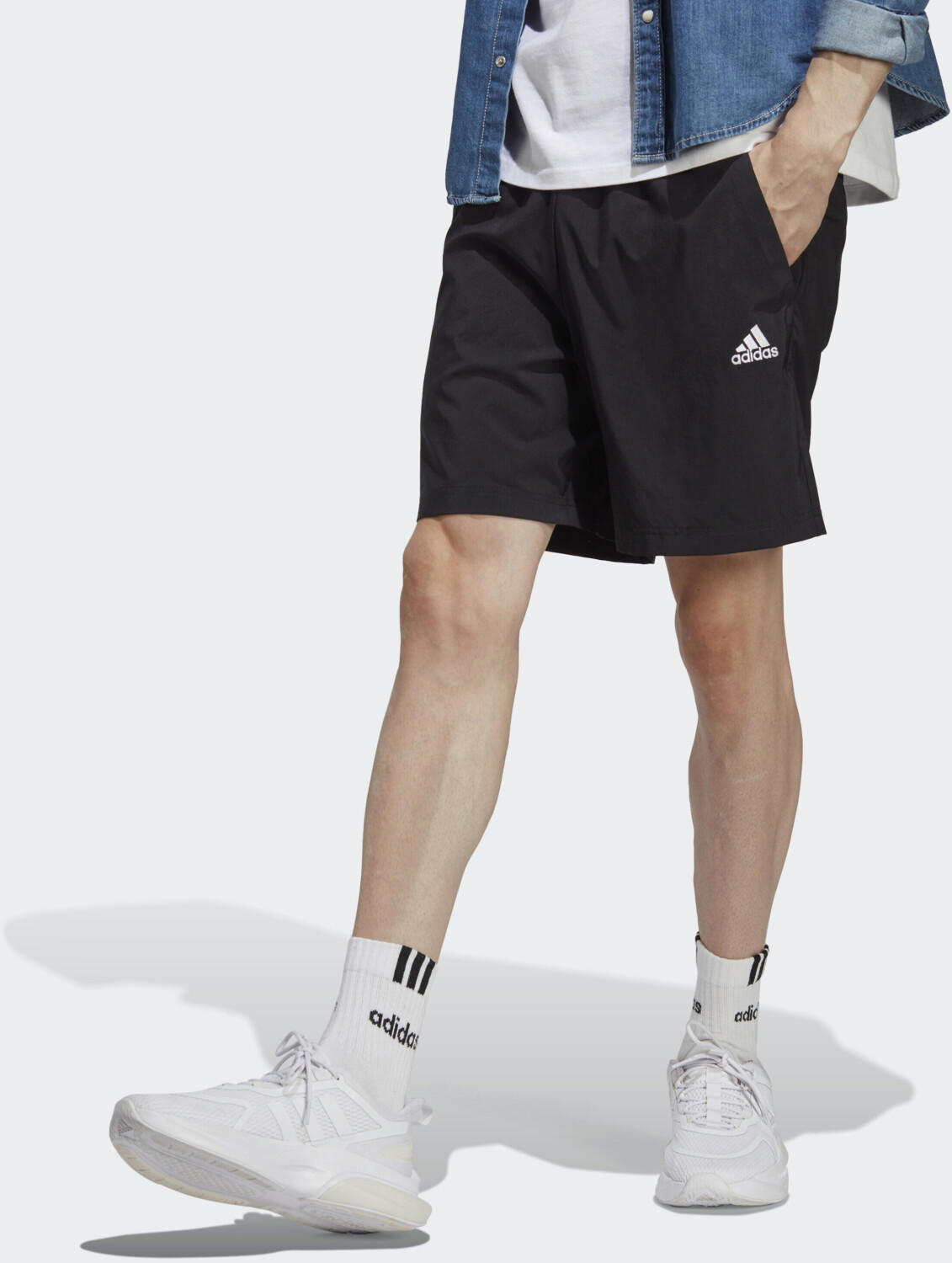 Adidas Man AEROREADY Essentials Chelsea Small Logo Shorts black (IC9392)