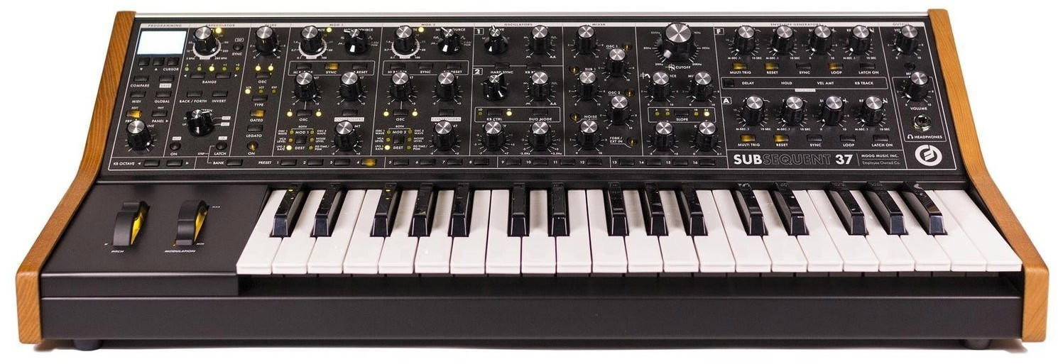 Moog Subsequent 37